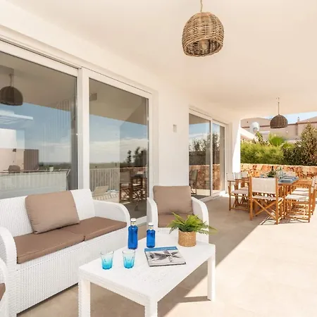 Amatista 4 Bedroom Villa, Villa Cala en Forcat